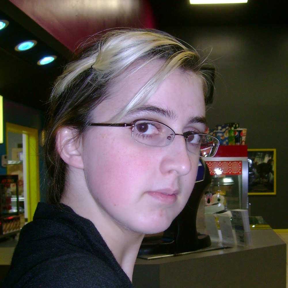 Meet your Posher, Becca